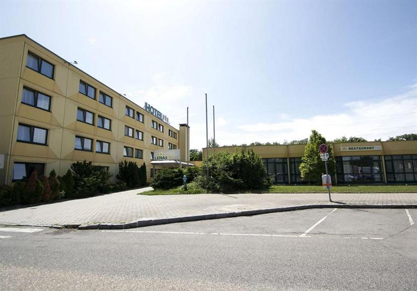 Vienna Hotel (Danube) image 1